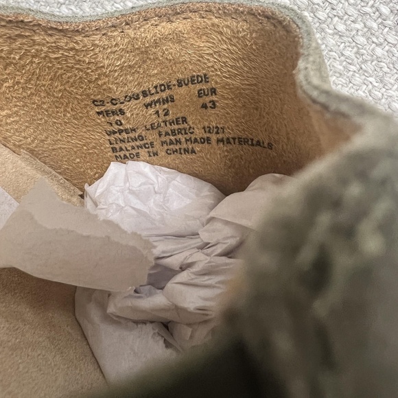 Simple Shoes Woens Size 12 Olive Green Suede Mule Clog Slip On Cork Footbed - Picture 9 of 9